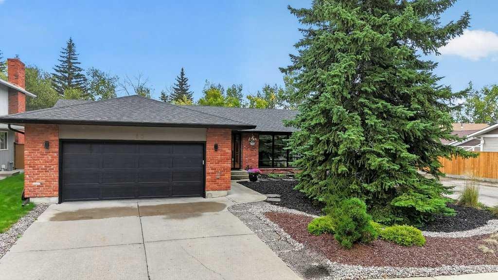 88 Midridge Close SE, Calgary, AB, T2X 1G1