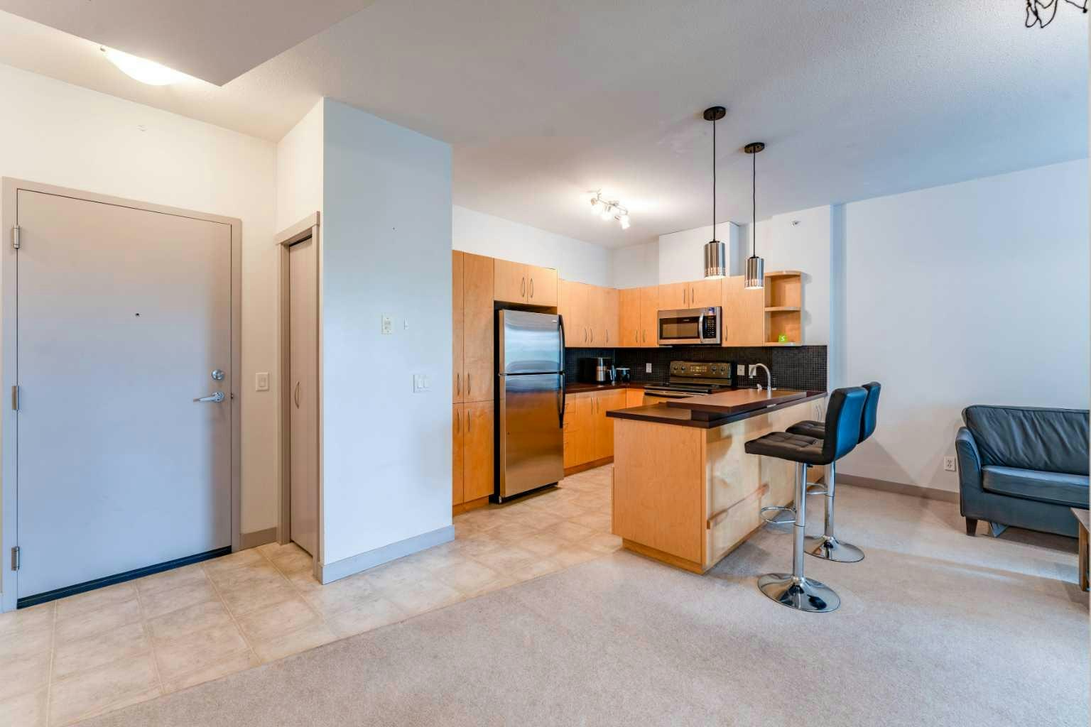 314-69 Springborough Court SW, Calgary, AB, T3H 5V5