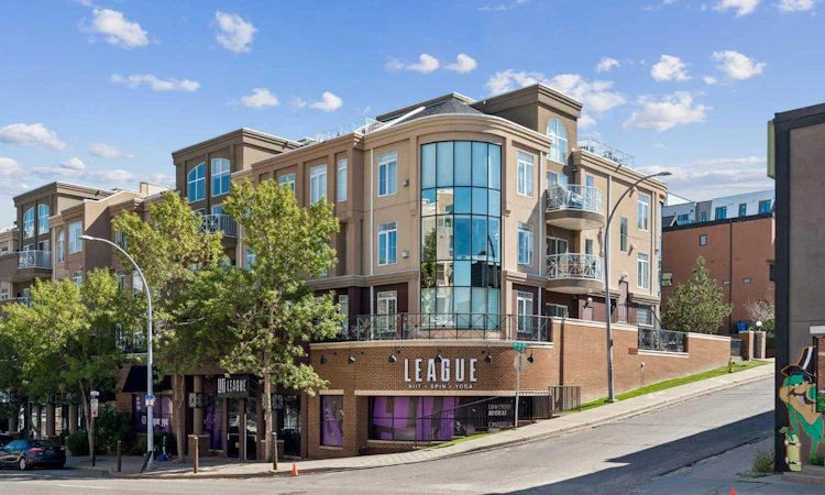 302-1800 14a Street SW
