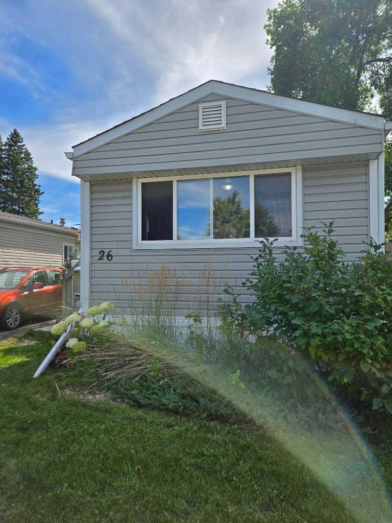 26-6220 17 Avenue SE, Calgary, AB, T2A 0W6