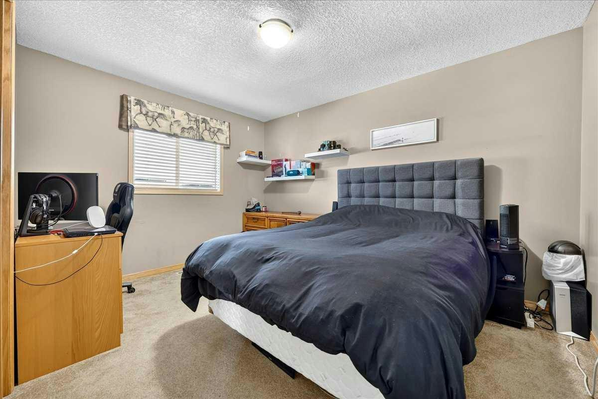 1418 Kings Heights Boulevard SE, Airdrie, AB, T4A 0A1 - 34