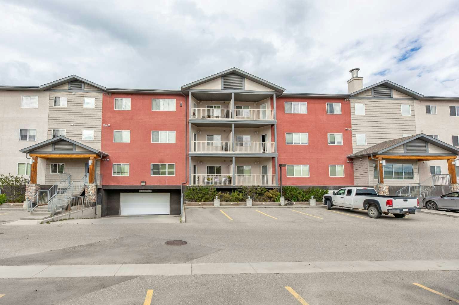 309-109 Seabolt Drive, Hinton Hill, AB, T7V 1K2