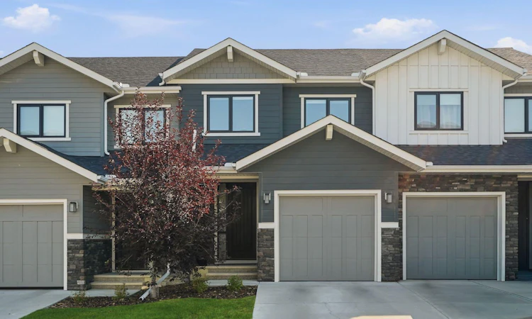 154 Crestridge Common SW