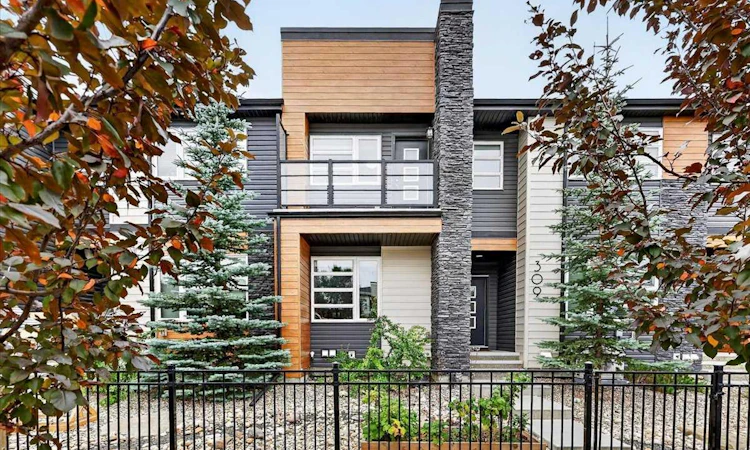 309 Midtown Gate SW