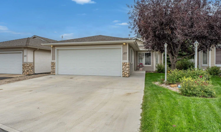 127 Whispering Way