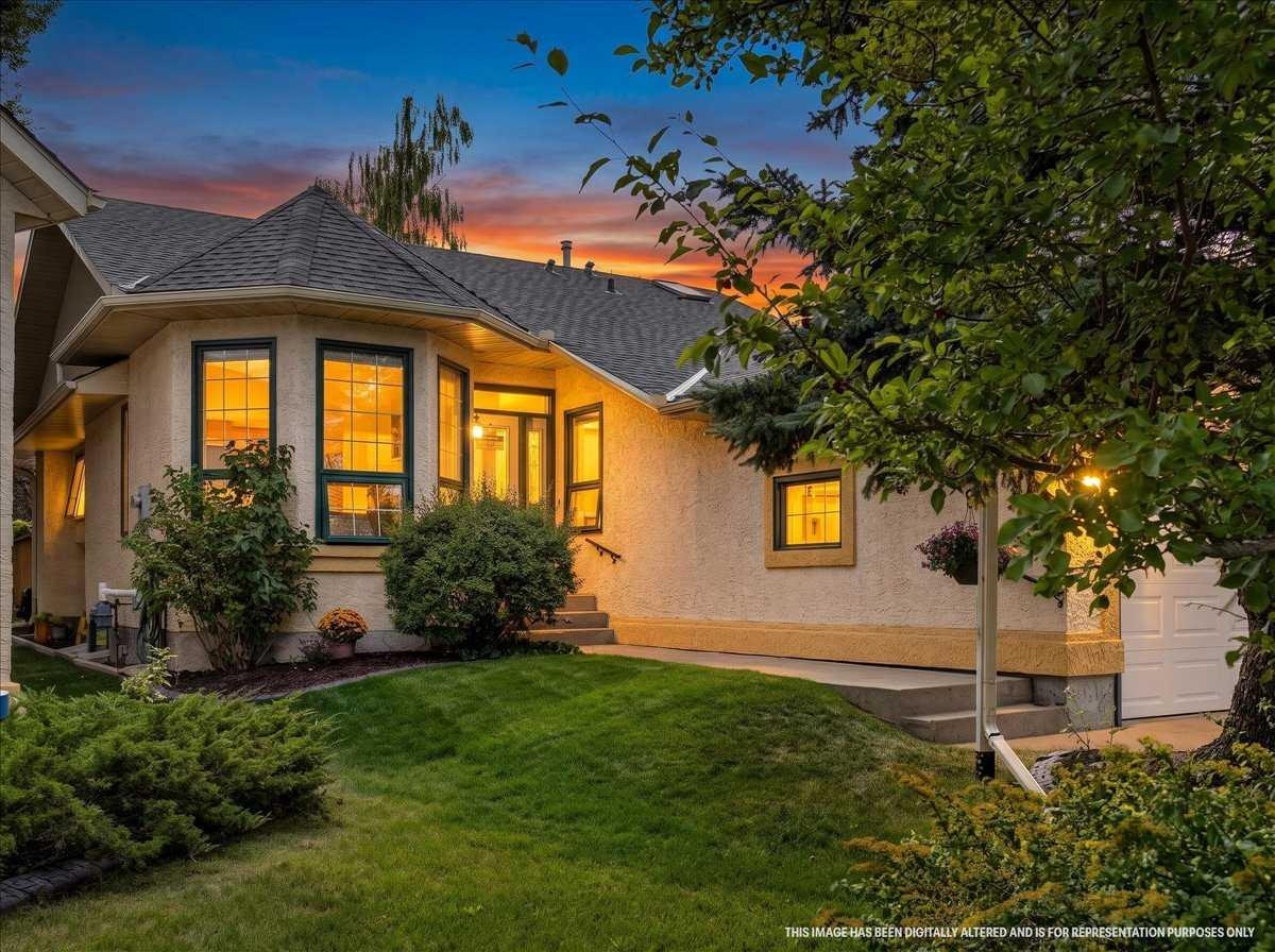 95 Sunlake Close SE, Calgary, AB, T2X 3H2