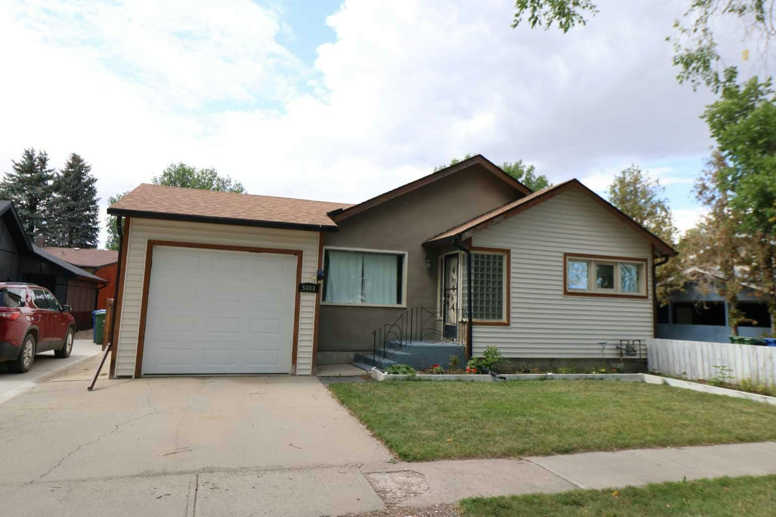 5004 52st, Taber, AB, T1G 1N2