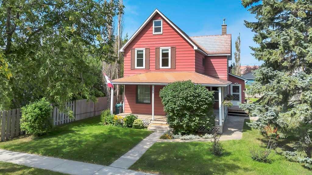 228 5 Avenue, Strathmore, AB, T1P 1B7