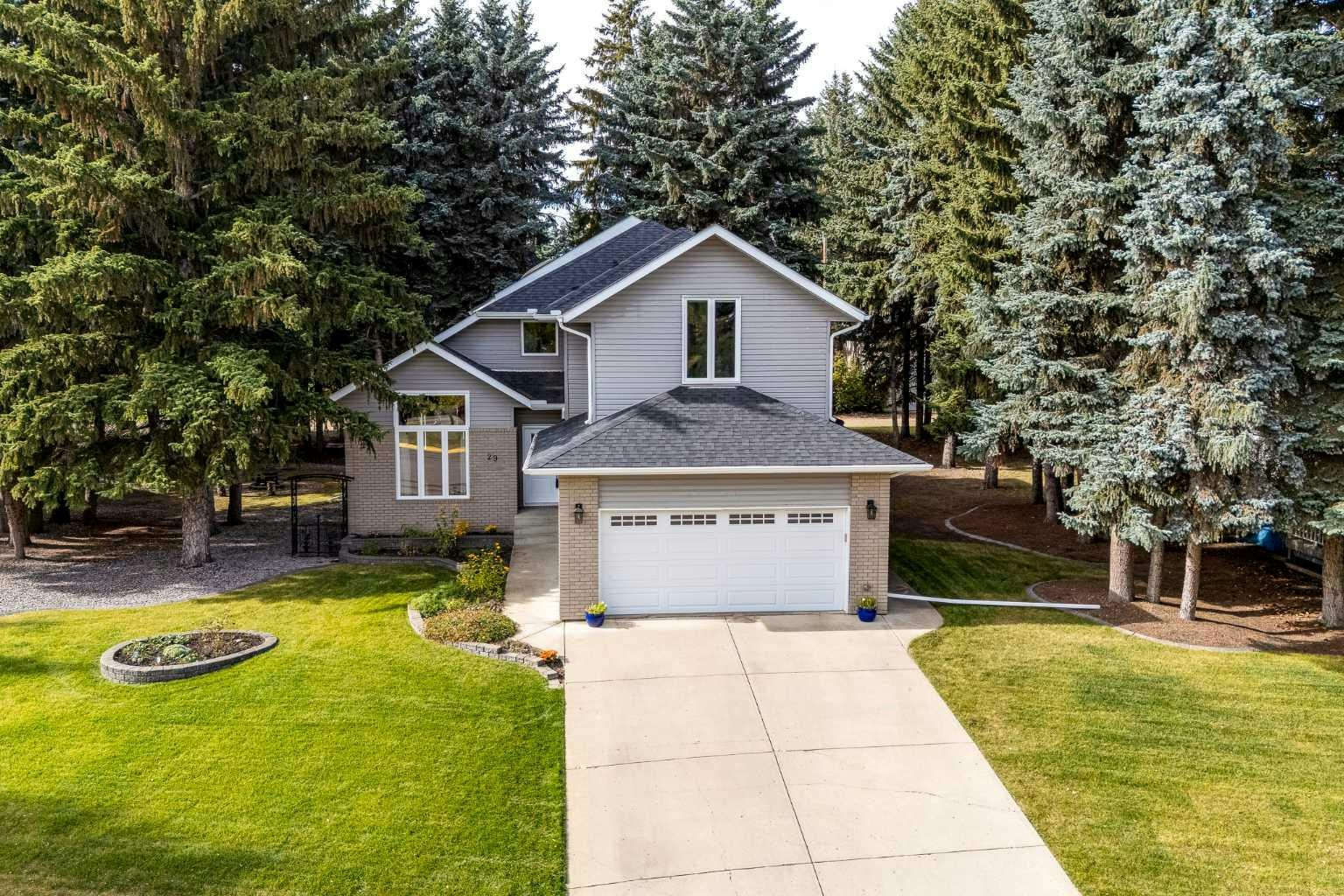 29 Pickwick Lane, Lacombe, AB, T4L 1T5