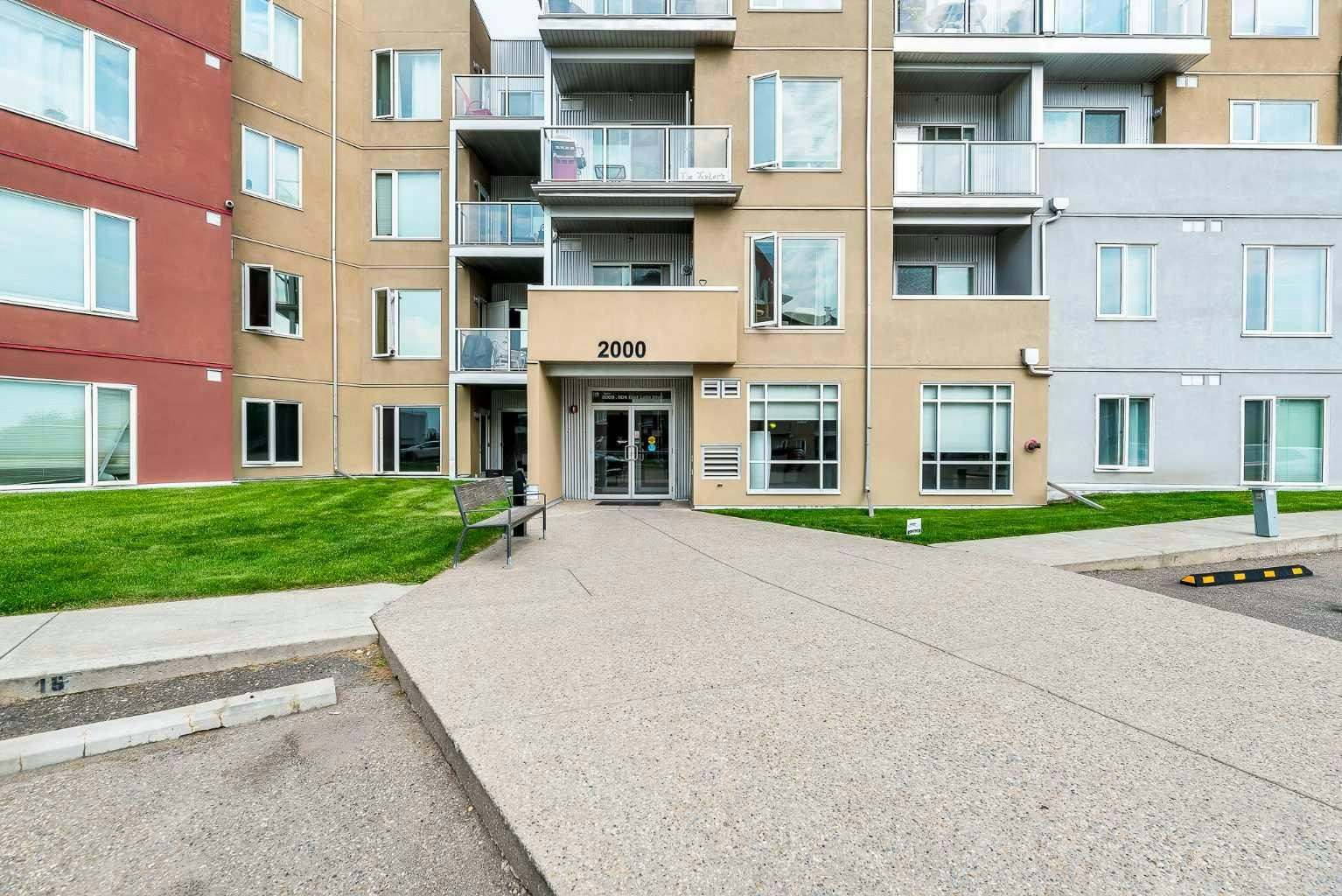 2217-604 East Lake Boulevard NE, Airdrie, AB, T4A 0G6