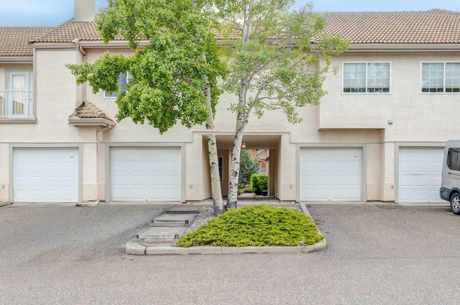 107 Patterson View SW, Calgary, AB, T3H 3J9