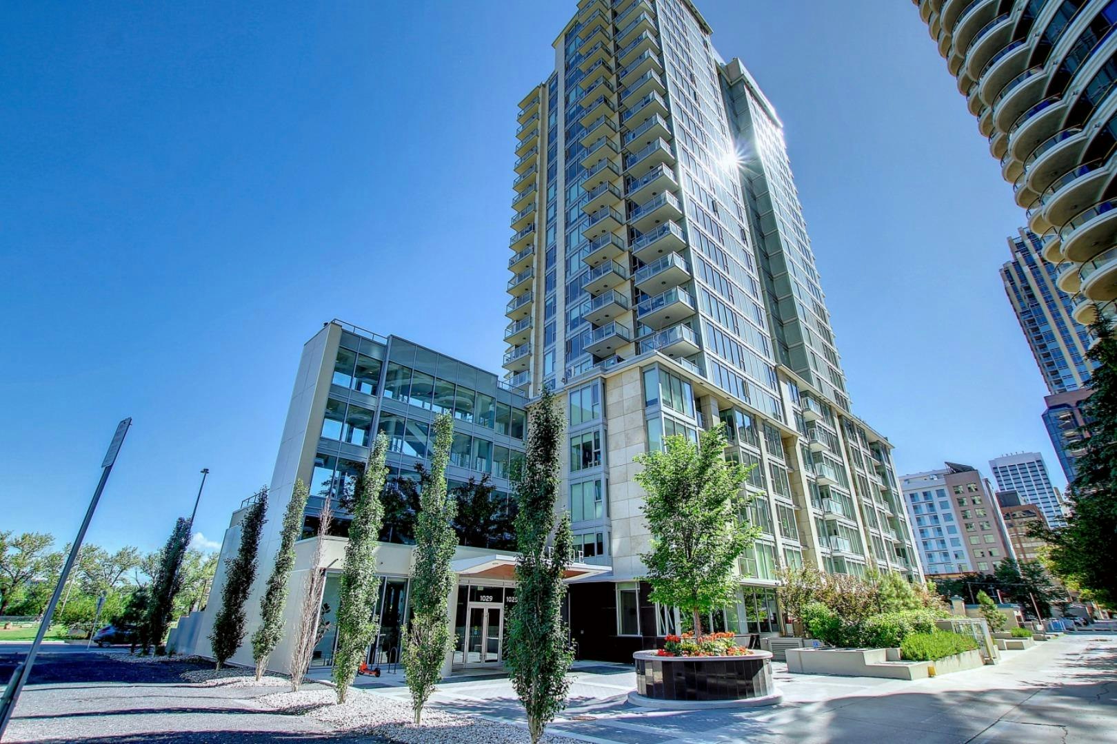 2106-1025 5 Avenue SW, Calgary, AB, T2P 1N4
