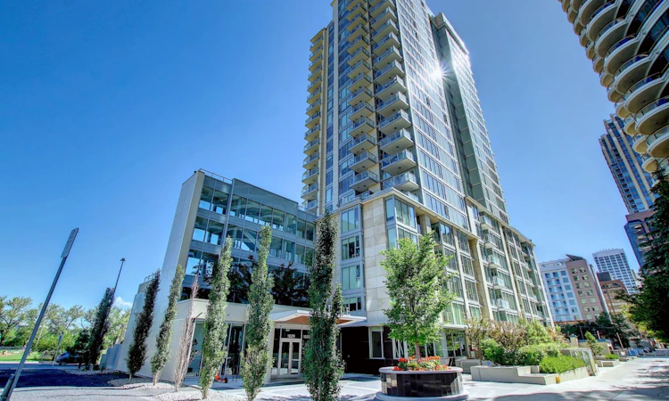 2106-1025 5 Avenue SW