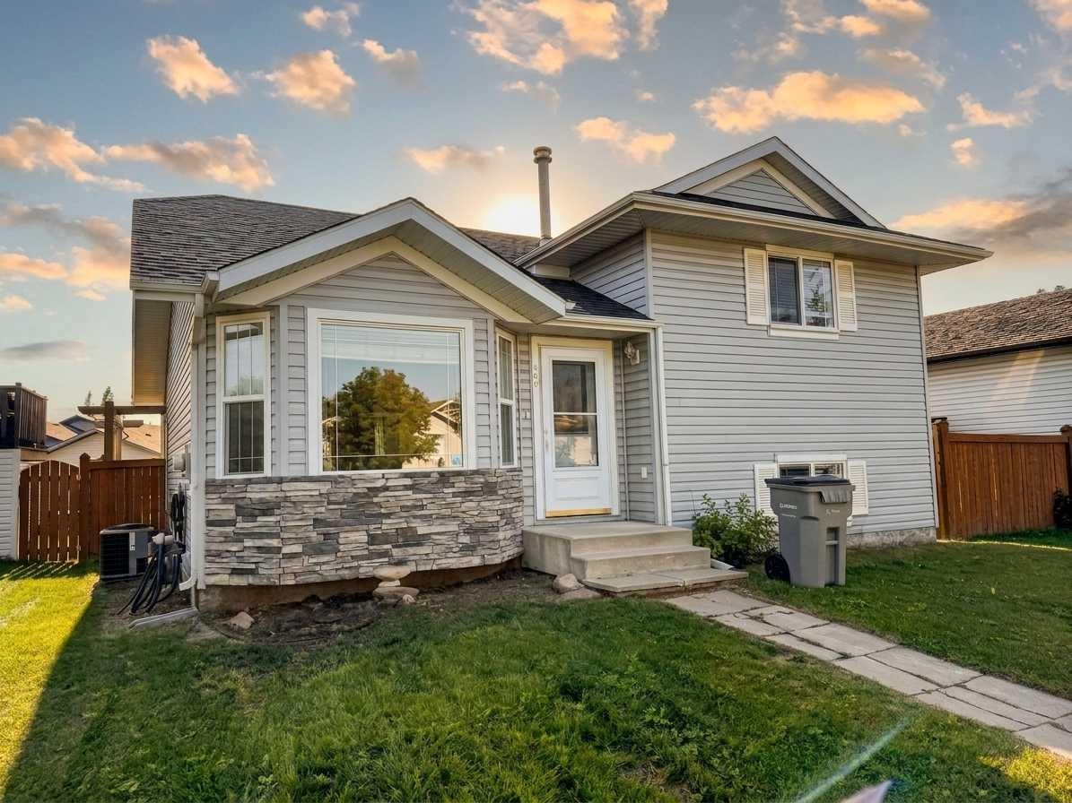 108 Pinnacle Boulevard, Grande Prairie, AB, T8W 2V7