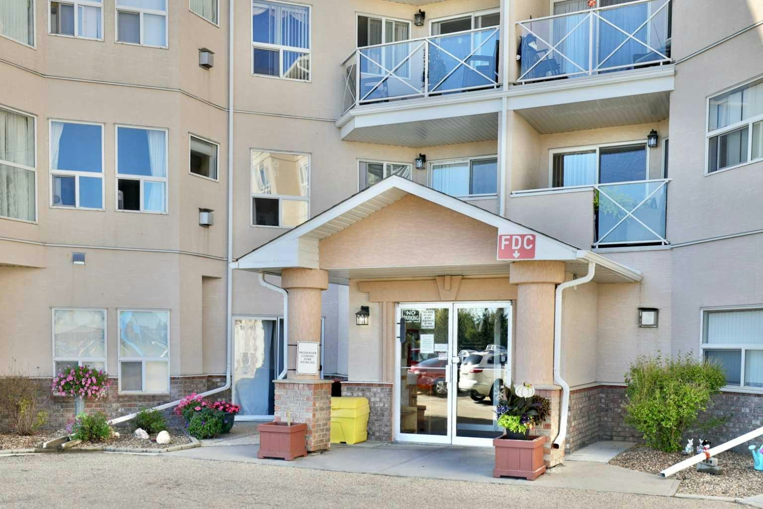 415-4623 65 Street, Camrose, AB, T4V 4R3