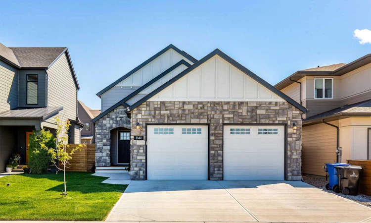 1141 Abitibi Road W