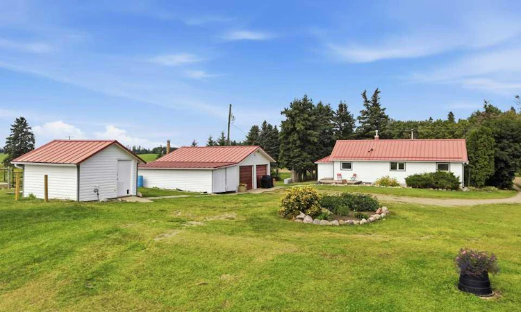 3253 Township Road 360