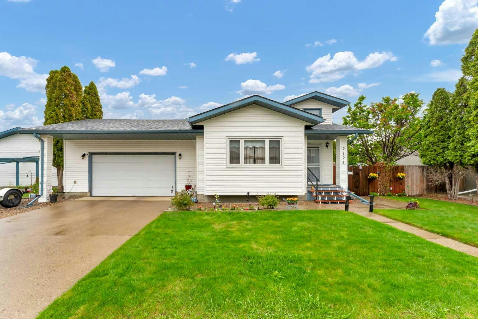2121 Hull Way NE, Medicine Hat, AB, T1C 1R9