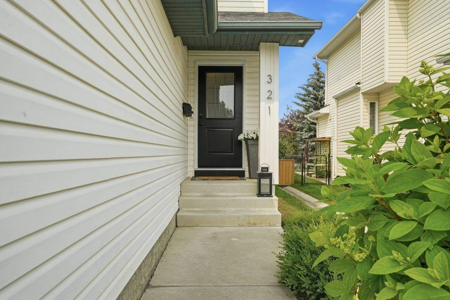 321 Douglas Ridge Circle SE - 3