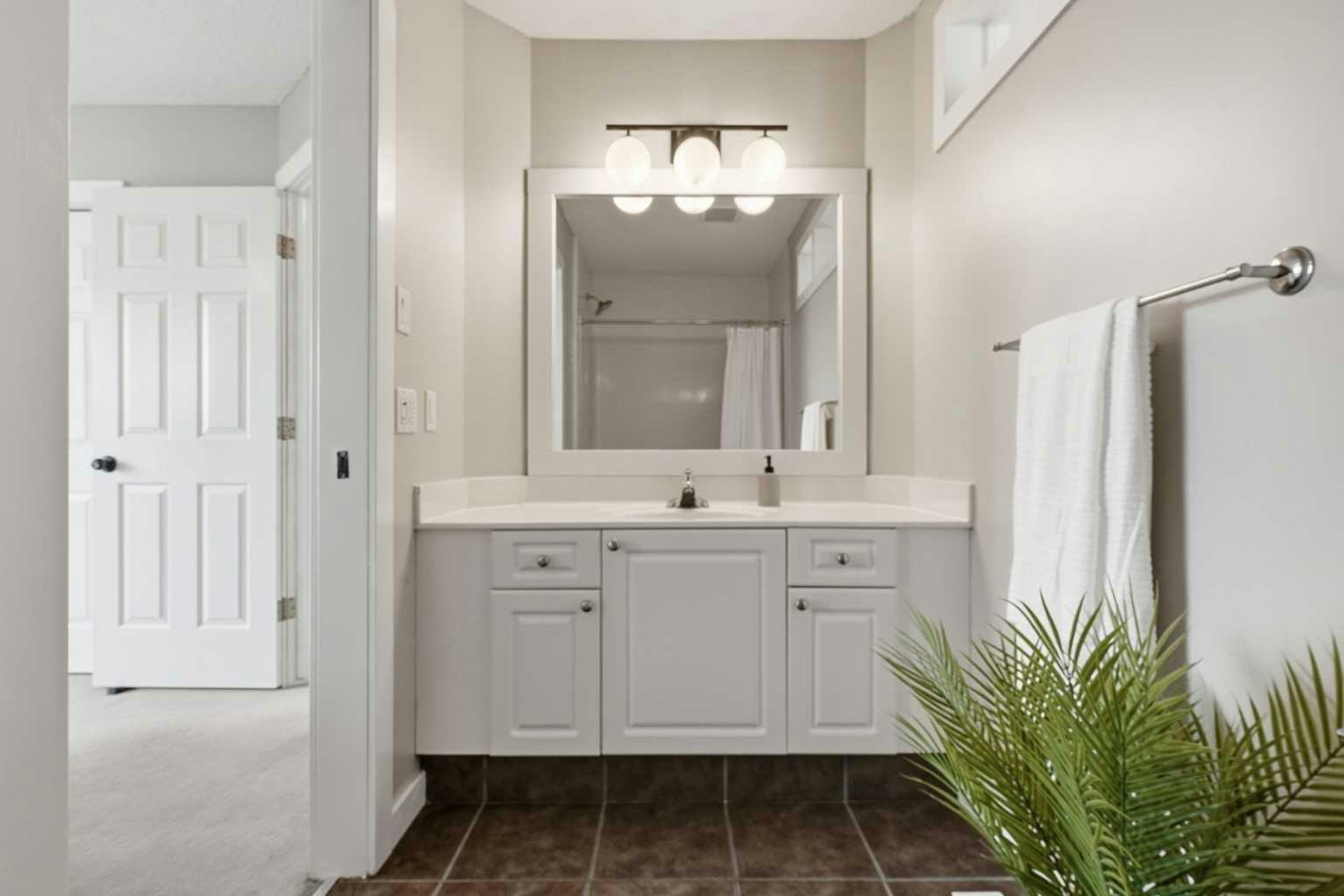 321 Douglas Ridge Circle SE, Calgary, AB, T2Z 3H5 - 25