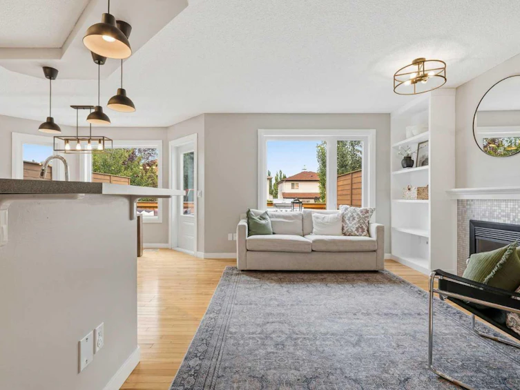 321 Douglas Ridge Circle SE, Calgary, AB, T2Z 3H5 - 7