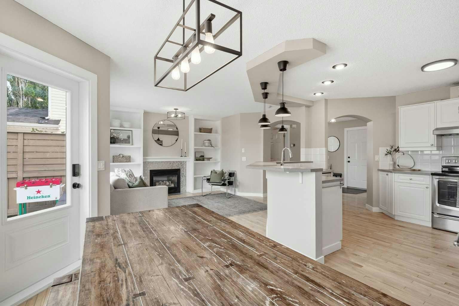 321 Douglas Ridge Circle SE, Calgary, AB, T2Z 3H5 - 19