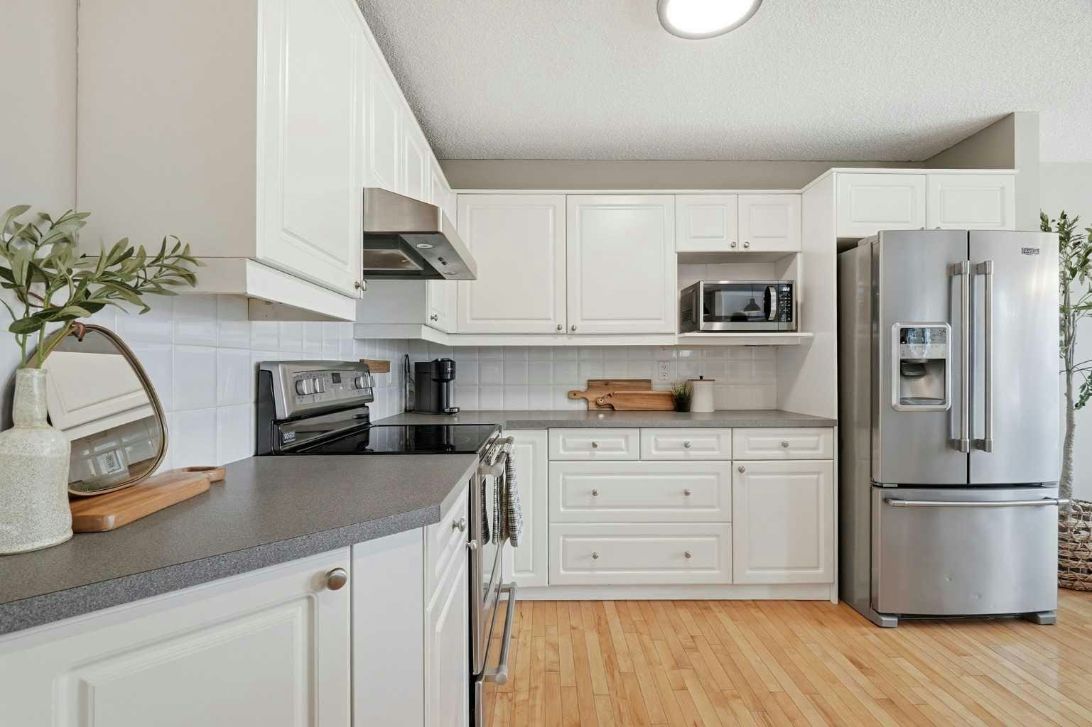 321 Douglas Ridge Circle SE, Calgary, AB, T2Z 3H5 - 13