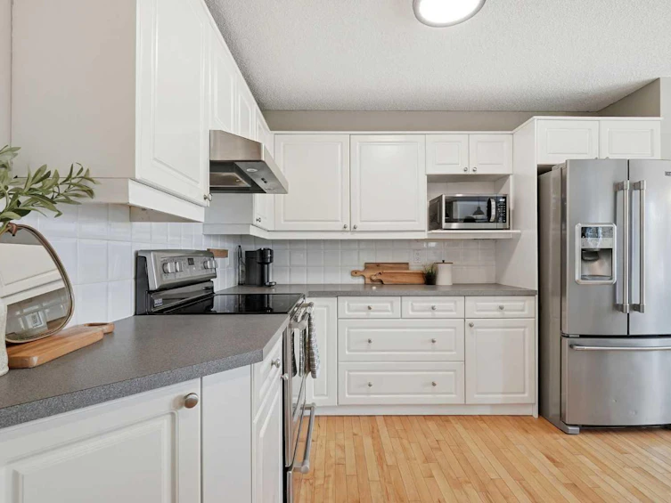 321 Douglas Ridge Circle SE, Calgary, AB, T2Z 3H5 - 13