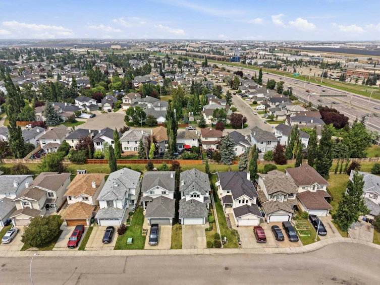 321 Douglas Ridge Circle SE, Calgary, AB, T2Z 3H5 - 44