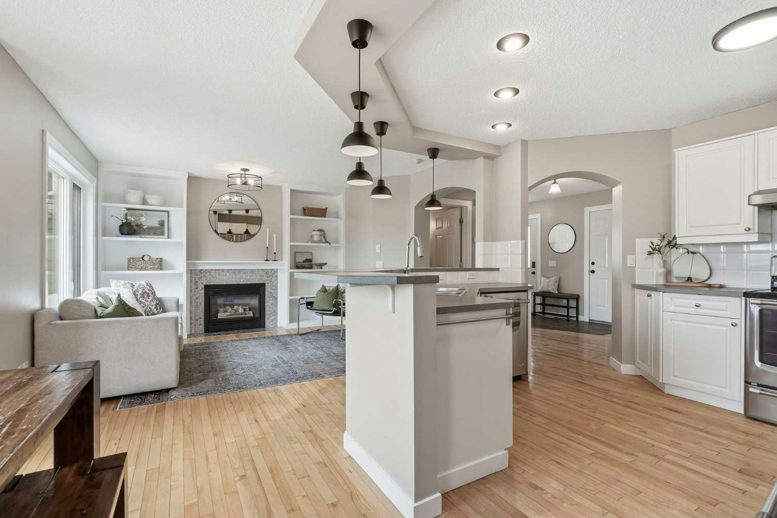 321 Douglas Ridge Circle SE, Calgary, AB, T2Z 3H5 - 17