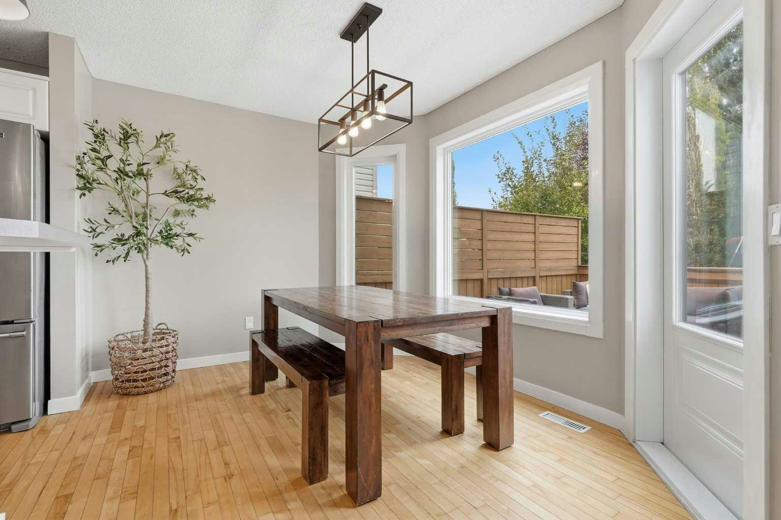 321 Douglas Ridge Circle SE, Calgary, AB, T2Z 3H5 - 18