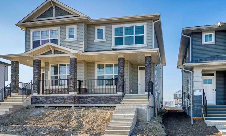 98 Creekview Avenue SW