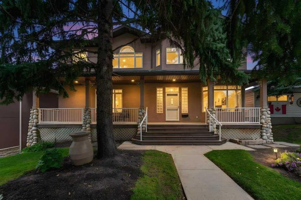15 Rosery Drive NW, Calgary, AB, T2K 1L4