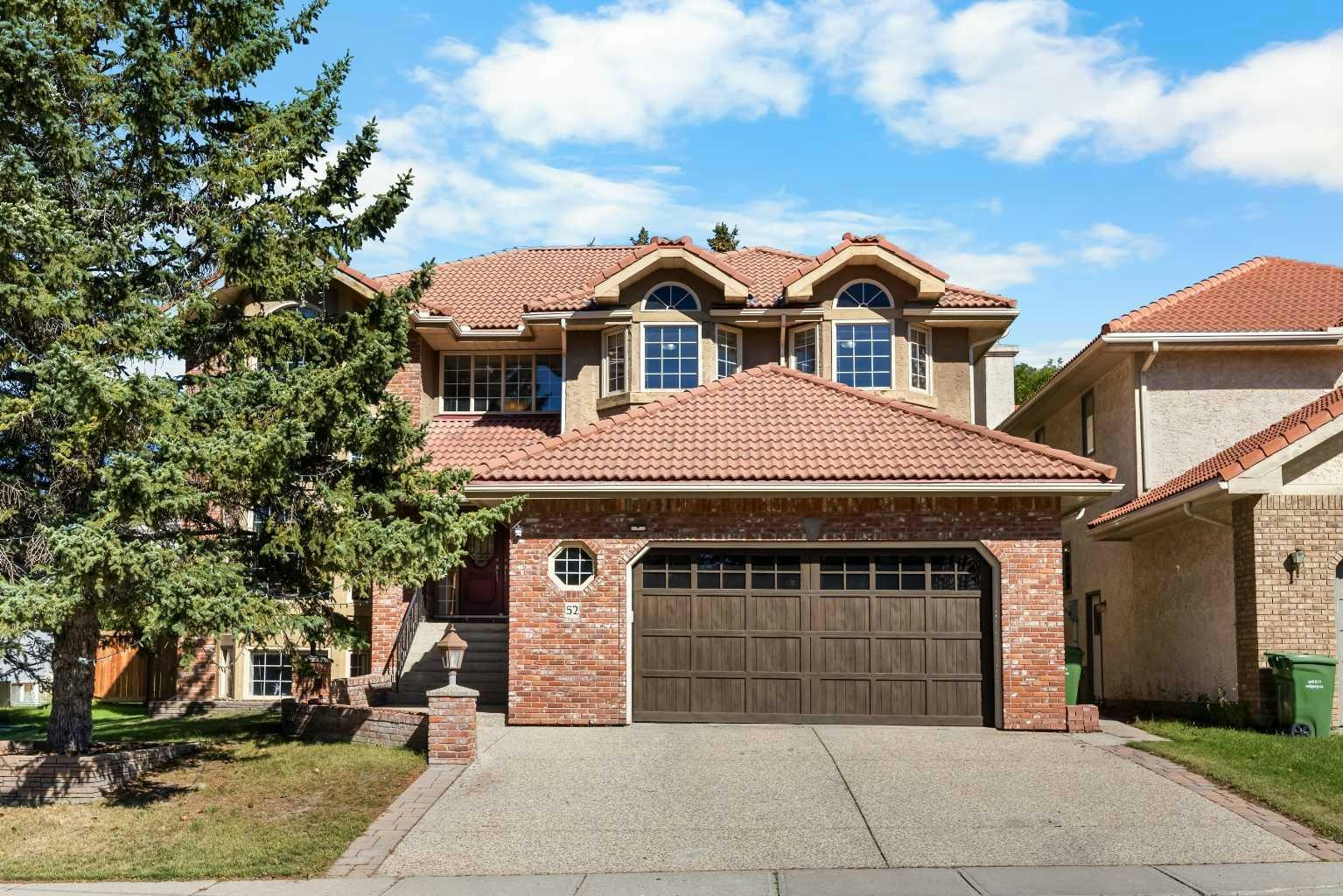 52 Edgeview Road NW, Calgary, AB, T3A 4T8