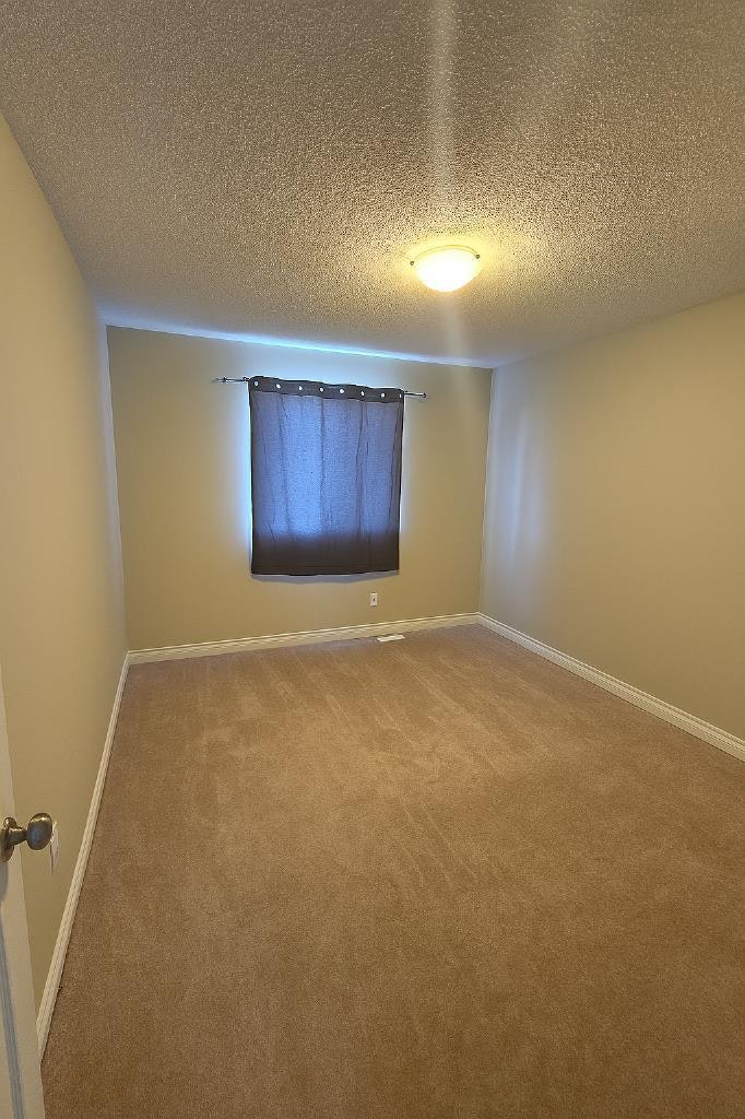 11338 82 Avenue, Grande Prairie, AB, T8W 0A7 - 6