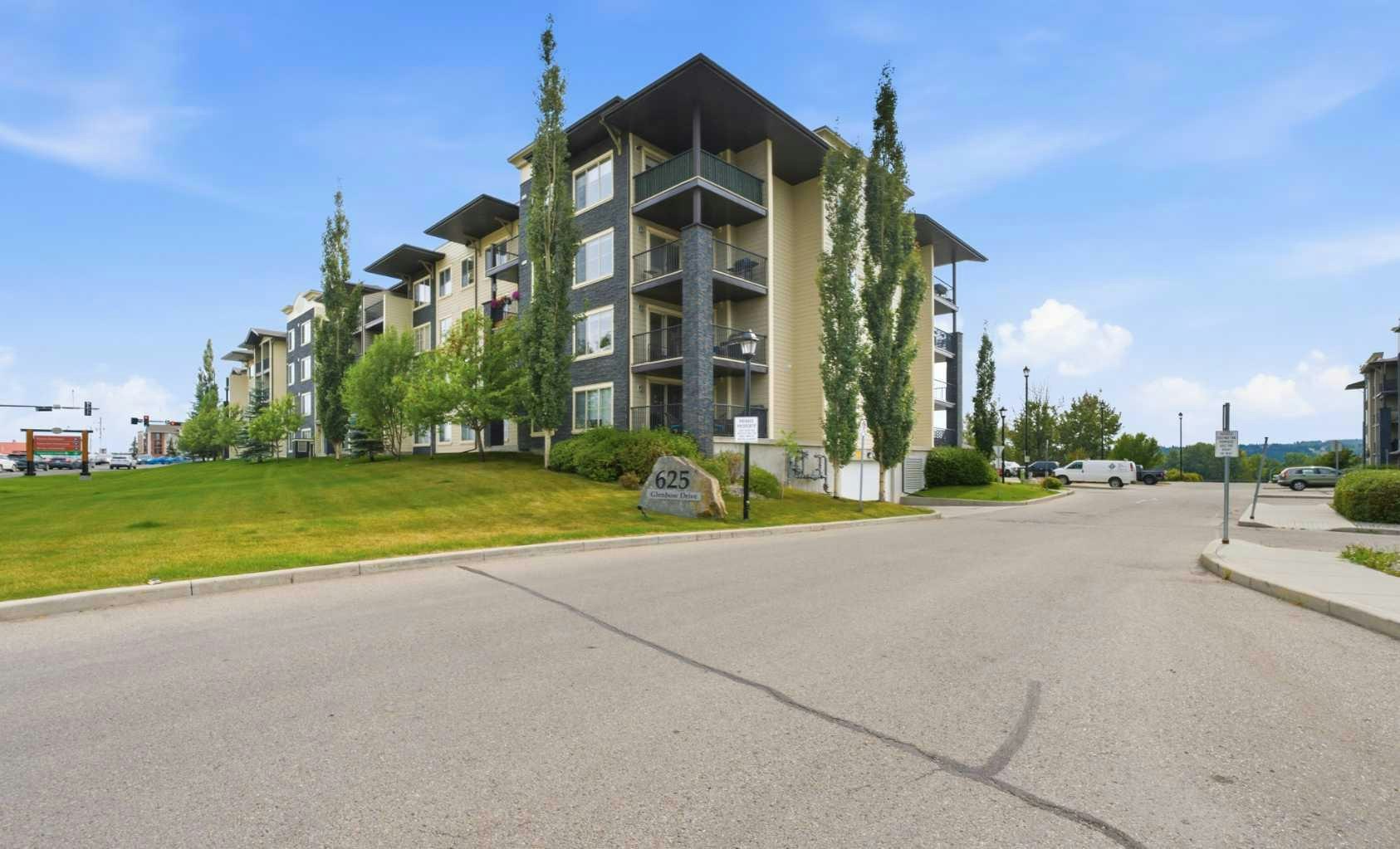1110-625 Glenbow Drive, Cochrane, AB, T4C 0S7 - 38