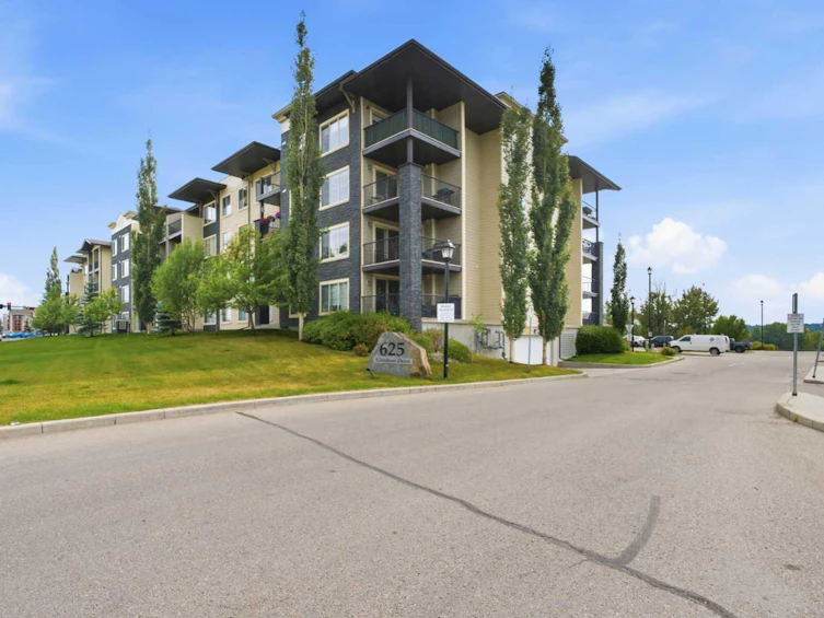 1110-625 Glenbow Drive, Cochrane, AB, T4C 0S7 - 38