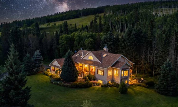 272118 Coalmine Road W