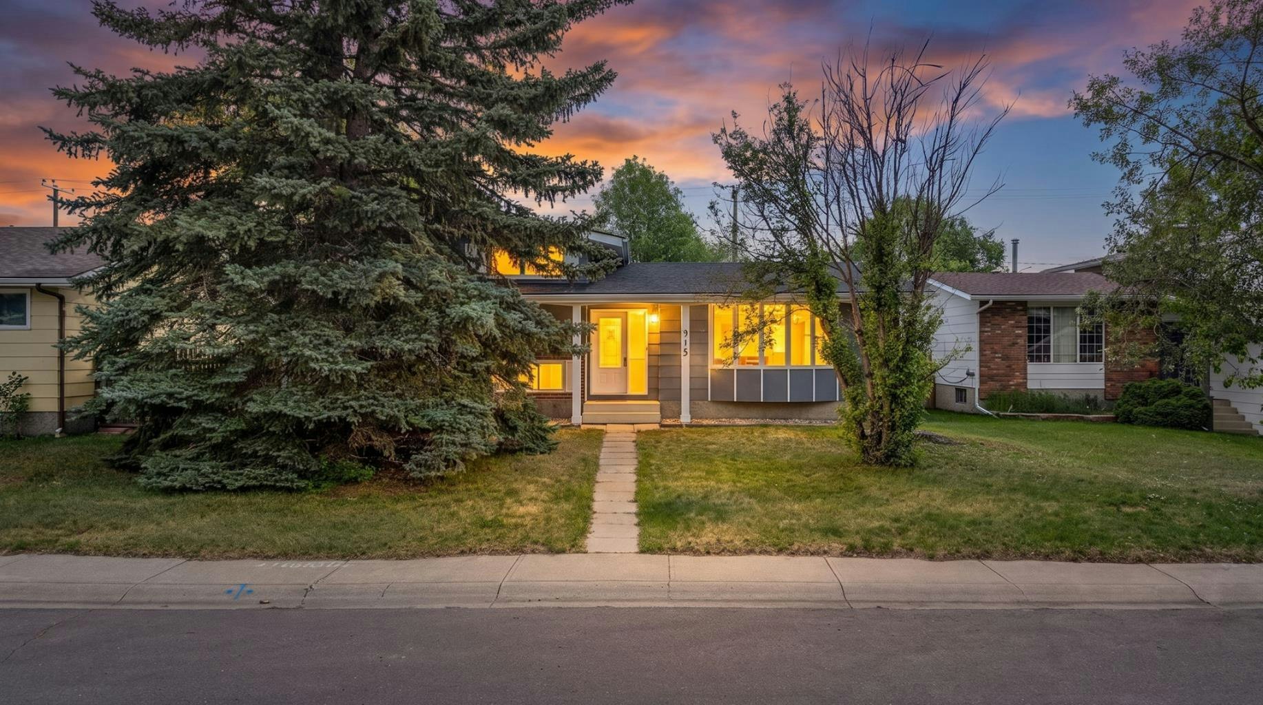 315 Thistle Way, Strathmore, AB, T1P 1C7