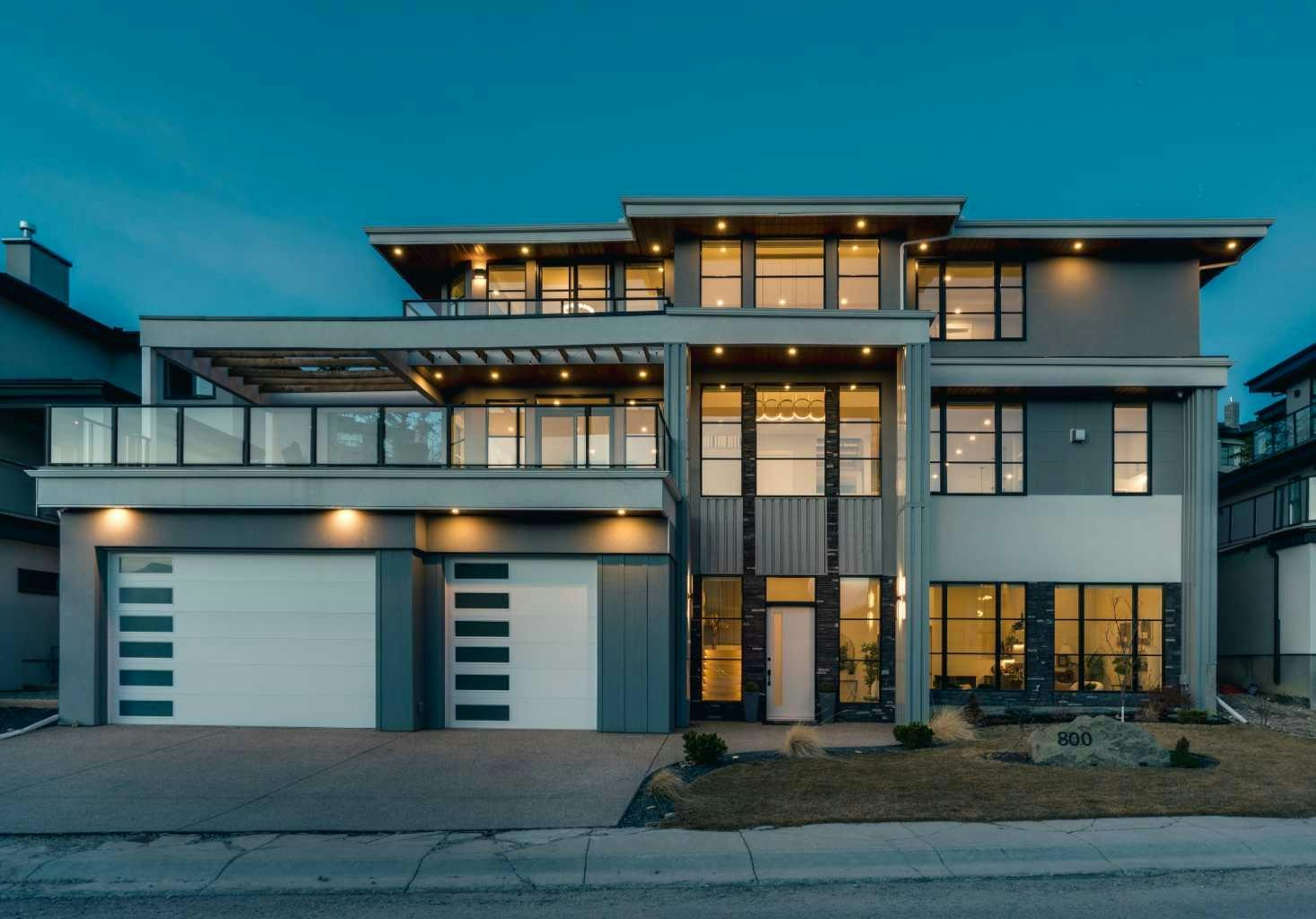 800 Elkton Close SW, Calgary, AB, T3H 1W6