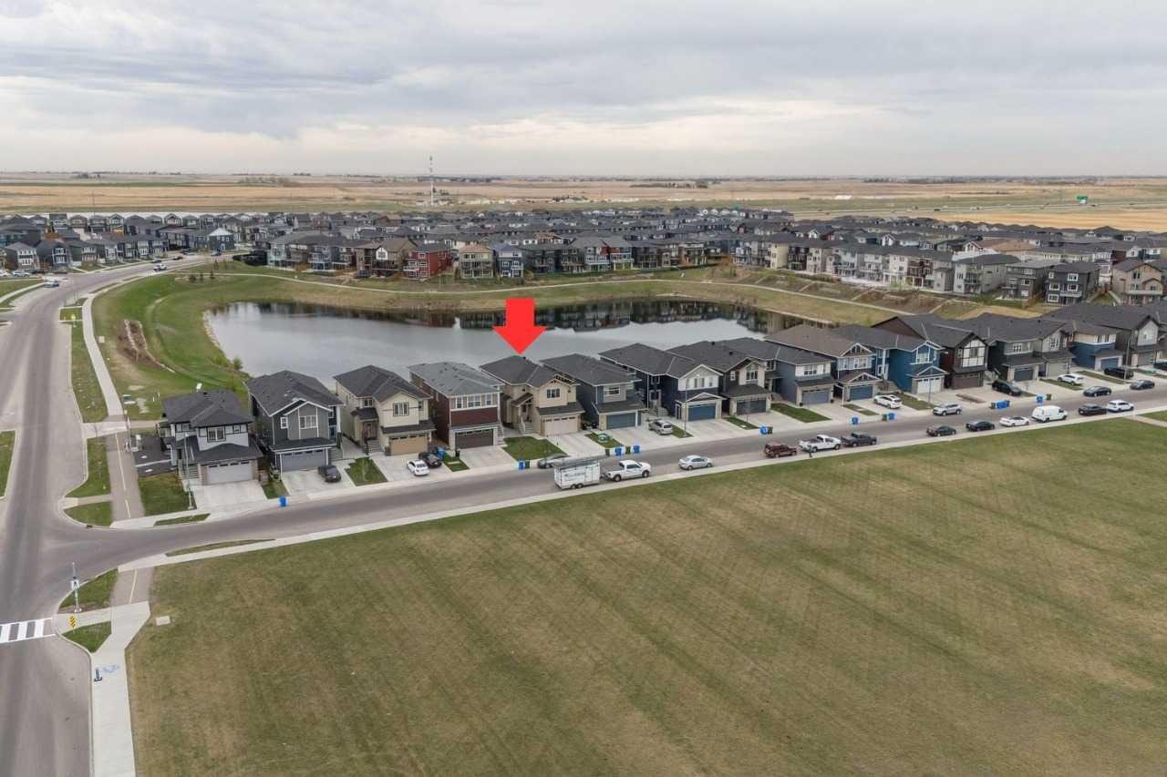 375 Corner Meadows Avenue NE, Calgary, AB, T3N 1X7