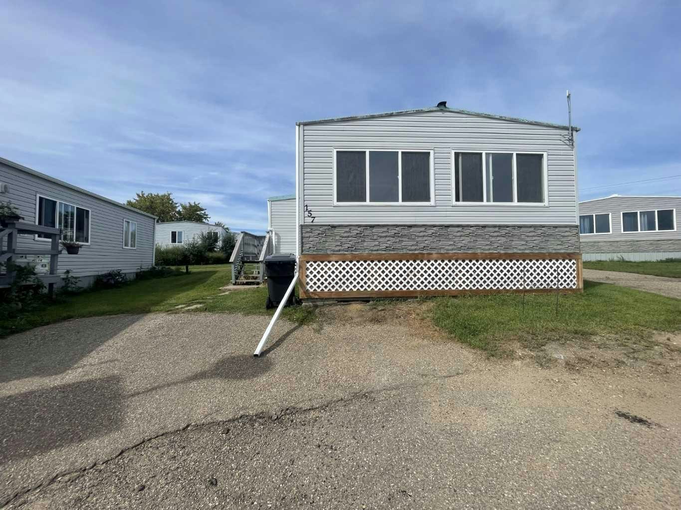 157-5308 57 Street, Lloydminster City West, AB, T9V 2A3