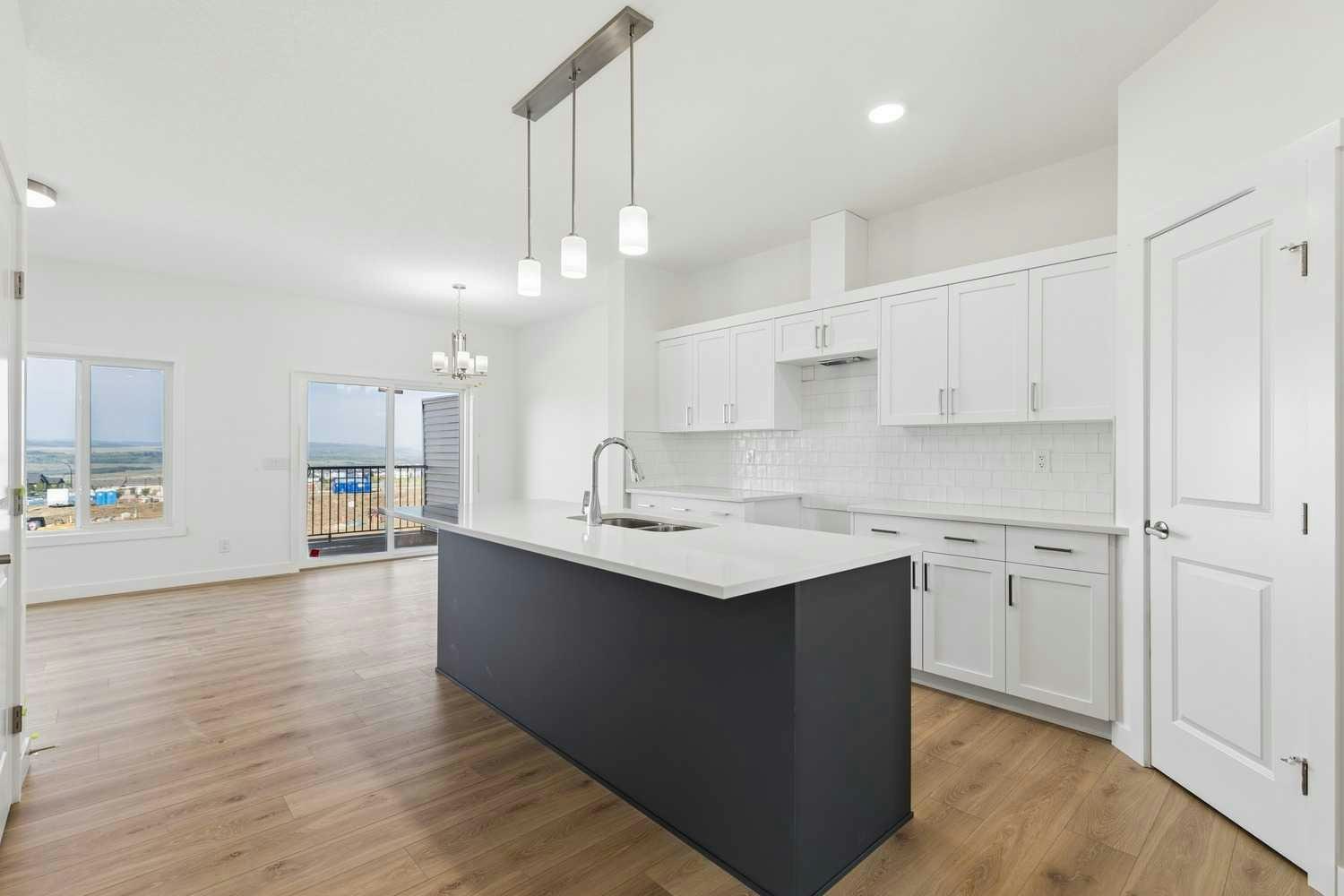 27 Heritage Point, Cochrane, AB, T4C 0L3