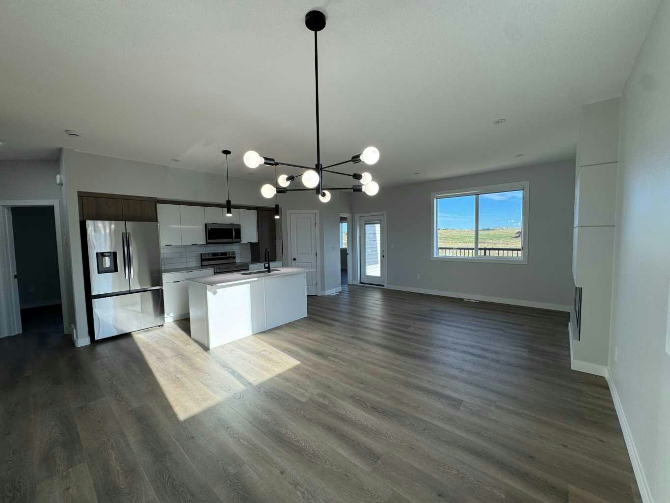 B-10210 128 Avenue, Grande Prairie, AB, T8V 6S9 - 3