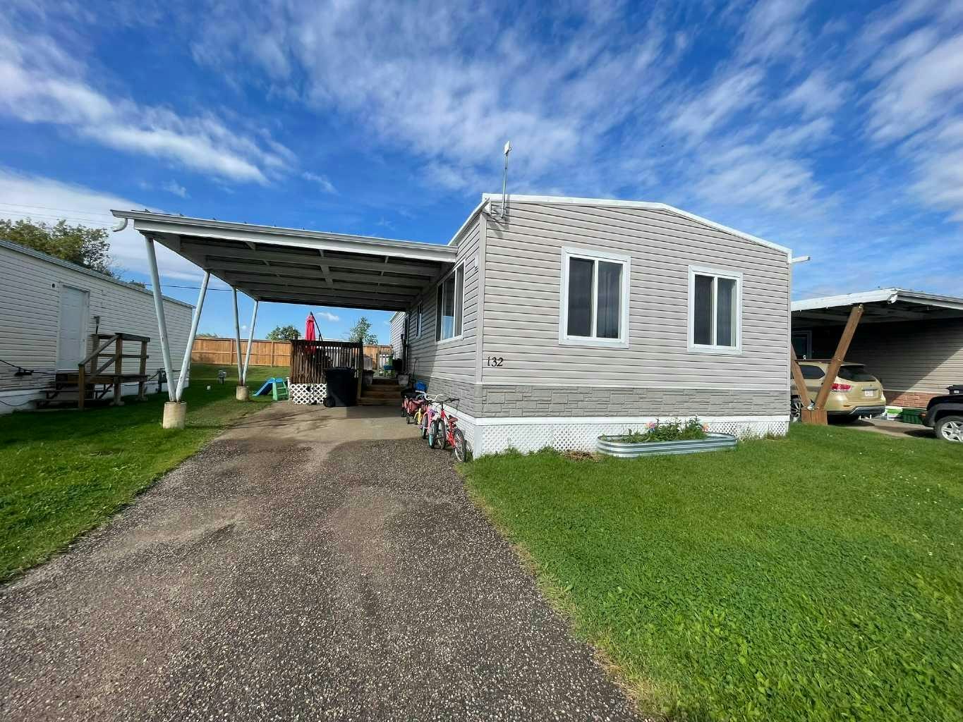 132-5308 57 Street, Lloydminster City West, AB, T9V 2A3