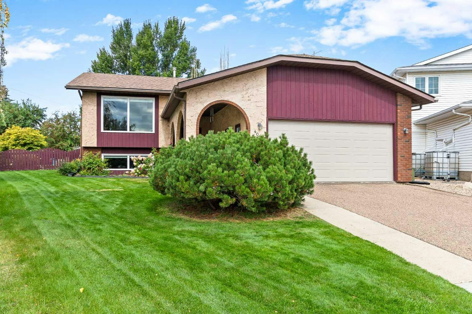 4018 58 Avenue Close, Lloydminster City West, AB, T9V 2P6