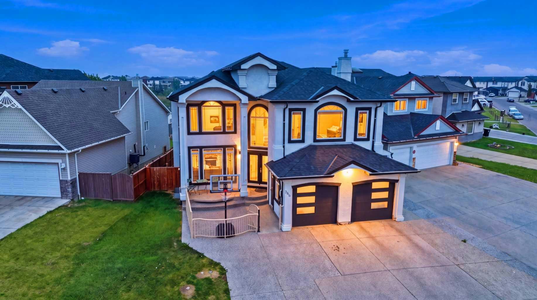 344 Taracove Estate Drive NE, Calgary, AB, T3J 5A1