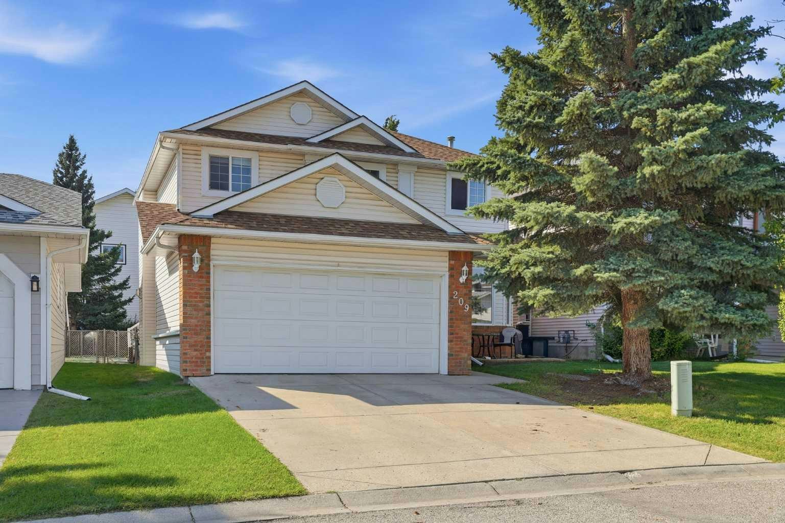 209 Schubert Place NW, Calgary, AB, T3L 1W6