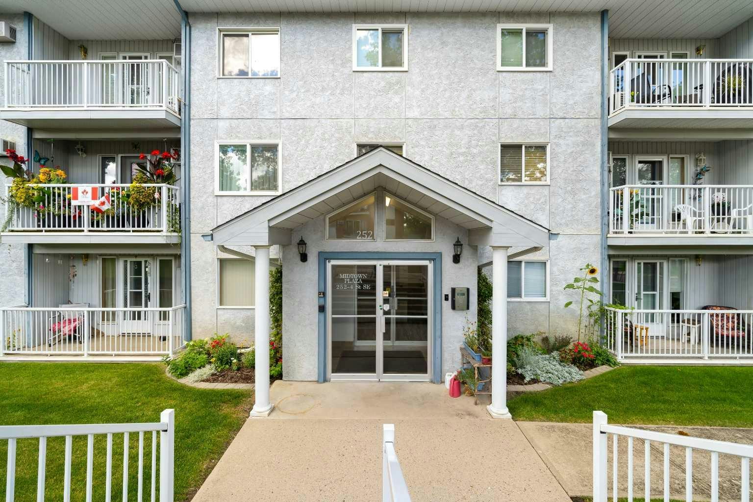 303-252 4 Street SE, Medicine Hat, AB, T1A 0K1