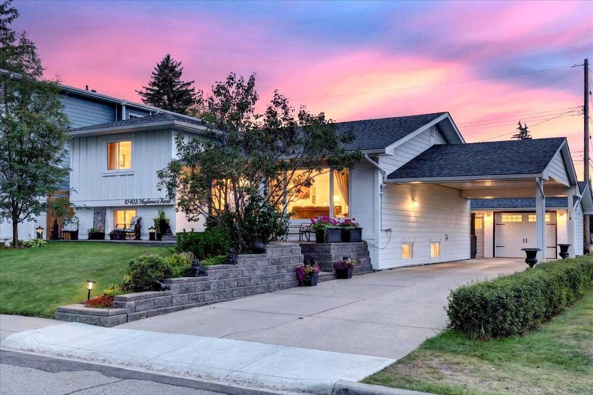 10403 Maplemont Road SW, Calgary, AB, T2J 1W3